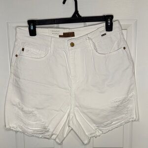 NWT Judy Blue Classic White Distressed Jean Shorts